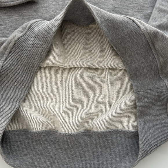 Bugatti brand hoodie. Size XL (fits smaller - model normally wears Medium) - Picture 8 of 14